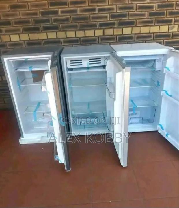 Door TO Door Fridge Doctor · Photo 1