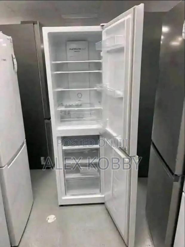 Best Man Fridge Doctor · Photo 1