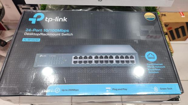 Tp-Link 24-Port 10/100mbps Desktop/Rackmount Switch · Photo 3