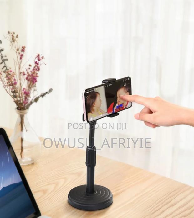 Desktop Phone Holder · Photo 2