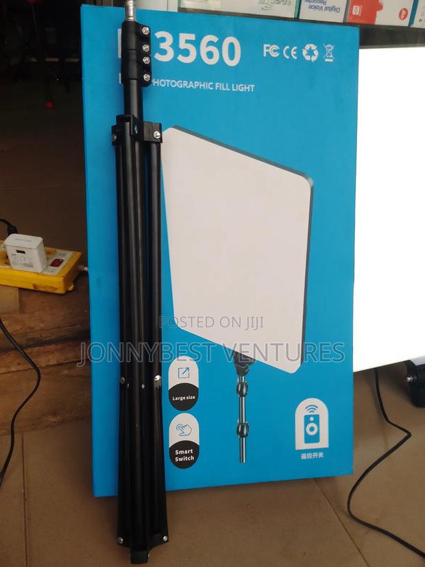 L-3560 Photographic Fill Light Led 3560 Video Light · Photo 2