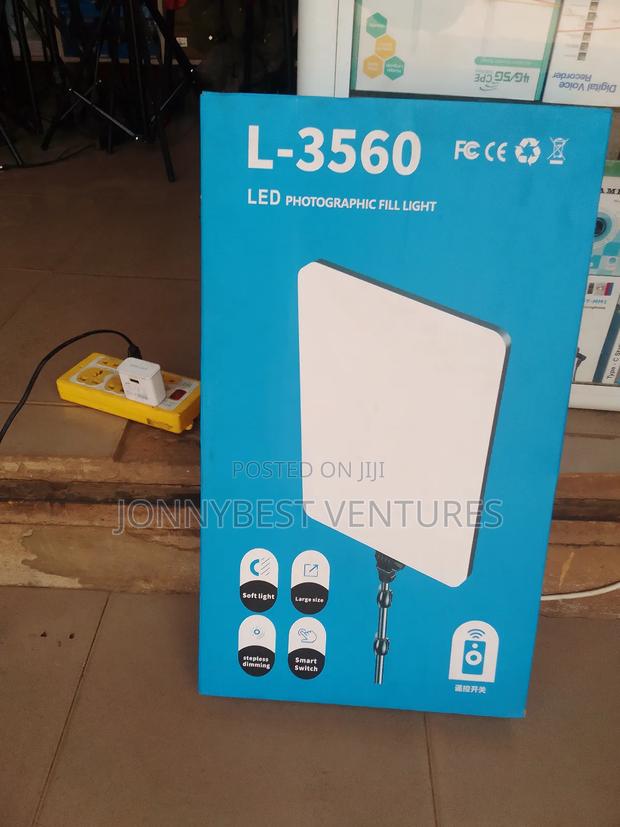 L-3560 Photographic Fill Light Led 3560 Video Light · Photo 3