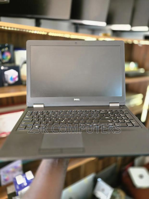 Laptop Dell Latitude E5570 8GB Intel Core I5 SSD 256GB · Photo 1