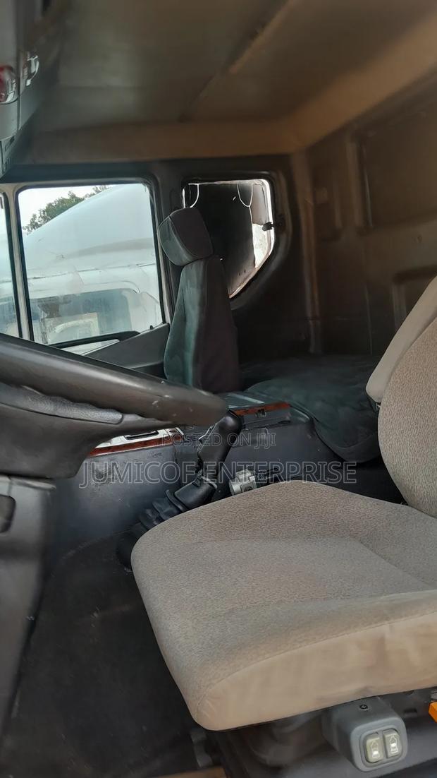 Daewoo Heavy Duty Truck · Photo 5