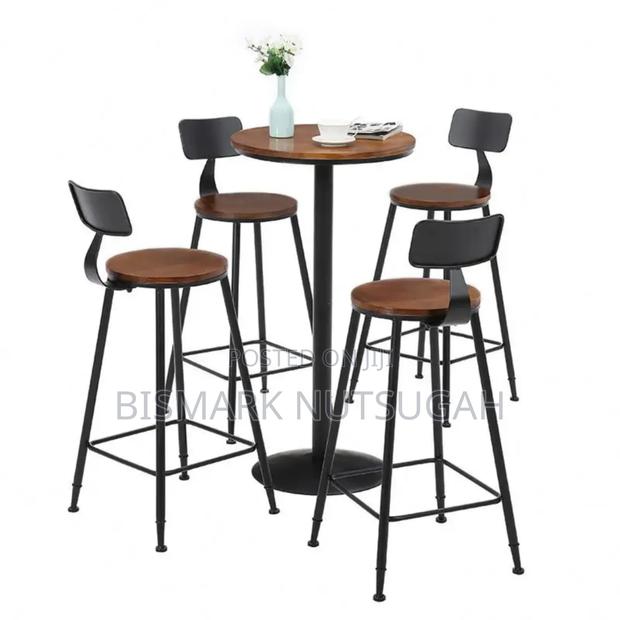 Bar Pub Round Table for Sale · Photo 3