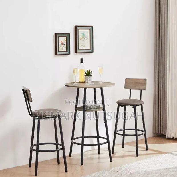 Bar Pub Round Table for Sale · Photo 8
