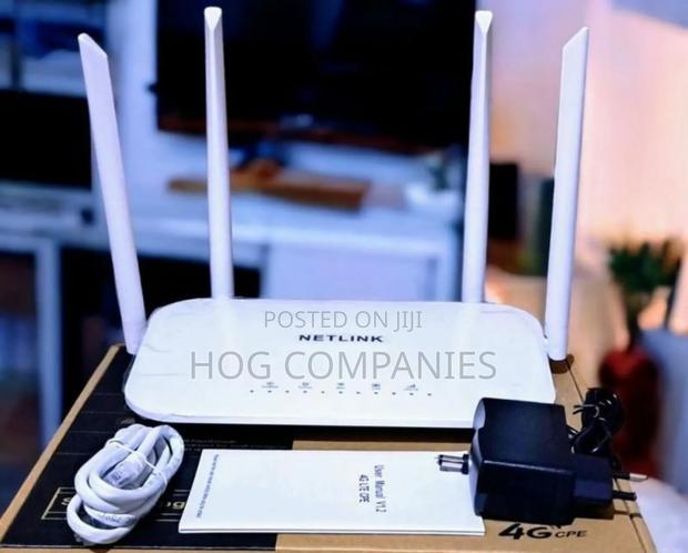 Universal Netlink 4G Router · Photo 1
