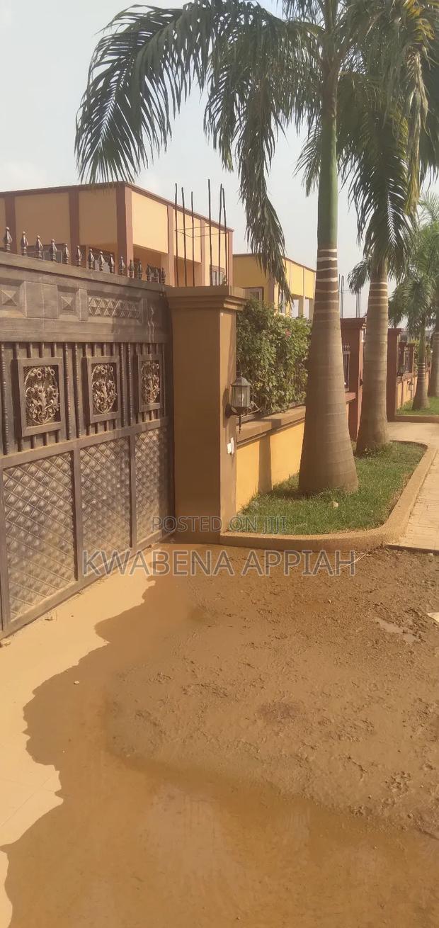 5bdrm House in Mark Estate At, Kumasi Metropolitan for sale · Photo 6