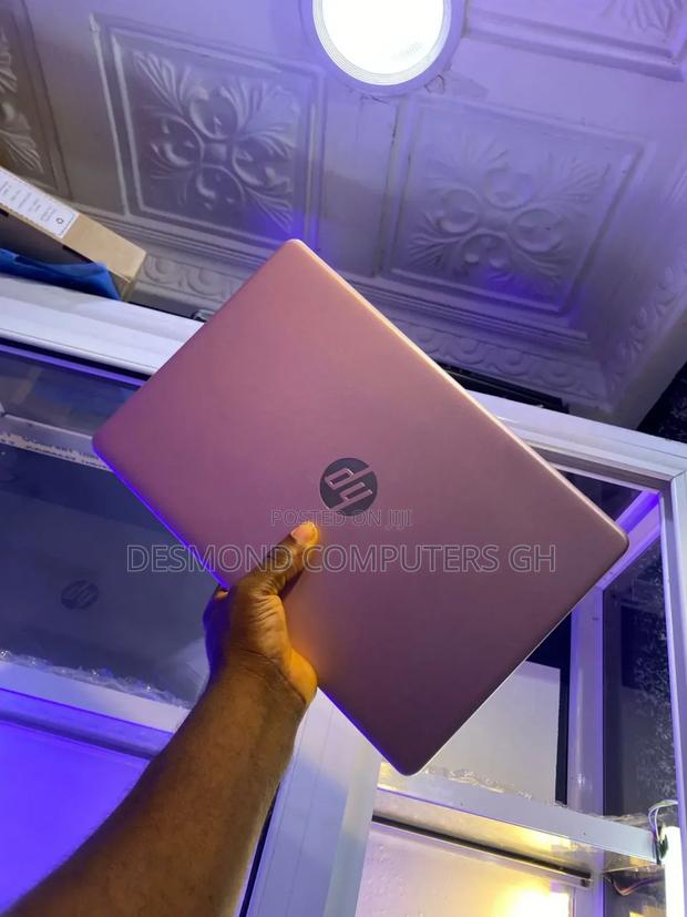 Laptop HP Stream 14 4GB Intel Celeron SSD 60GB · Photo 3