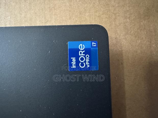 Laptop Dell Precision 7560 32GB Intel Core I7 SSD 512GB · Photo 2