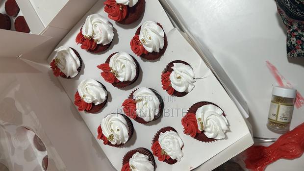 Cupcakes Available · Photo 1