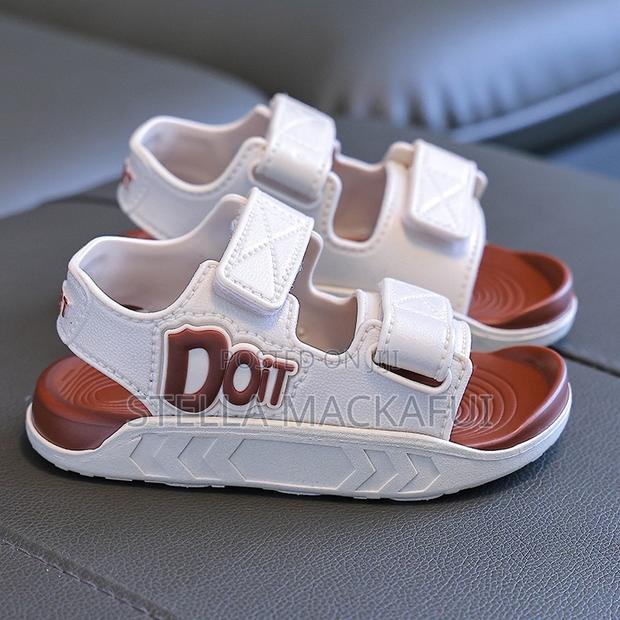 Unisex Sandals for Children Sizes , 29, And, 35 Only · Photo 2