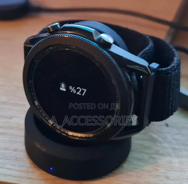 Wireless Samsung Galaxy Watch Charger · Photo 4