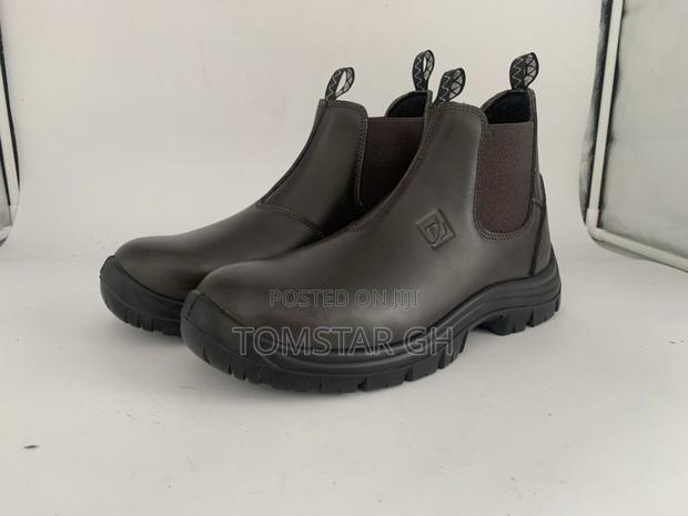 Delta Safety Boot Rubber Sole · Photo 1