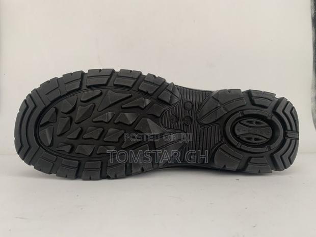 Delta Safety Boot Rubber Sole · Photo 5