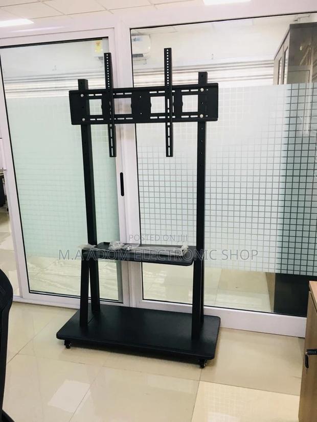 Heavyduty Mobile TV Stand Trolley-Supports 60"To100" Screens · Photo 1