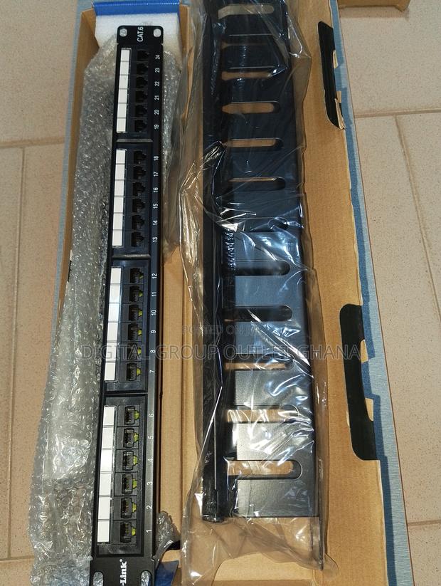 D-Link Unshielded 24port Patch Panel Full Loaded · Photo 2