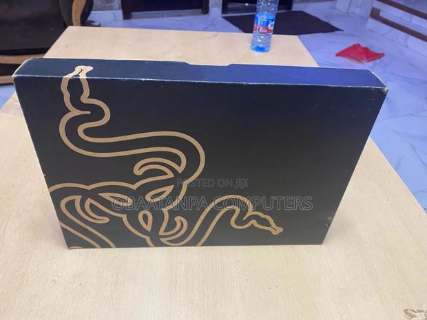New Laptop Razer Blade Stealth 16GB AMD Ryzen 9 SSD 1T · Photo 1