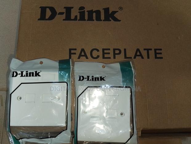 D-link Dual Ports Faceplate With Two Keystone Jack · Photo 2