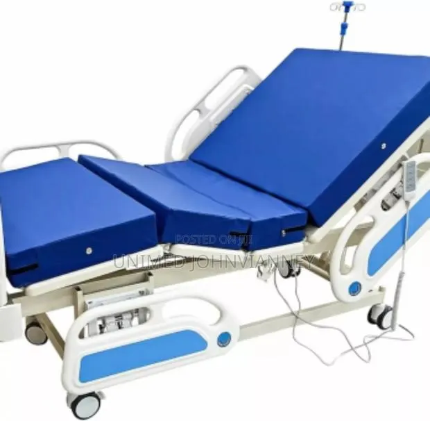 Hospital Bed 3crank · Photo 1