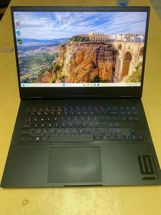 Laptop HP Omen 16 32GB AMD Ryzen 9 SSD 1T · Photo 7