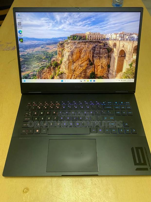 Laptop HP Omen 16 32GB AMD Ryzen 9 SSD 1T · Photo 8