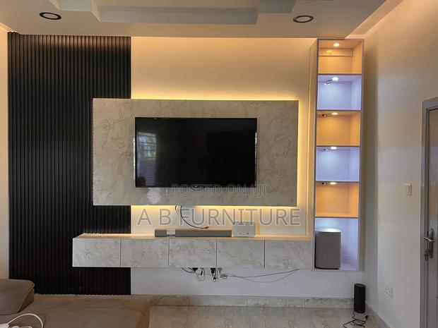 Wall Mount Tv Stand · Photo 2