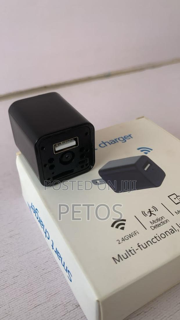 Smart Charger Spy Wi-Fi Camera · Photo 4