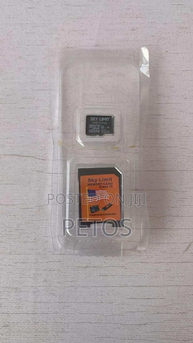 32gig Sky Limit Memory Card · Photo 1