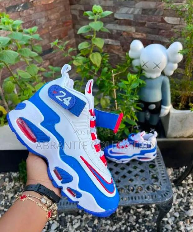 Nike Air Max Griffey 24 Blue/White · Photo 1