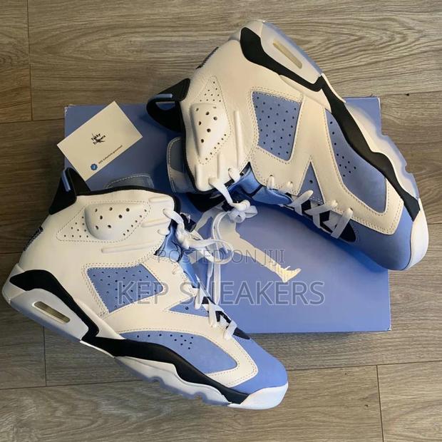 Nike Air Jordan 6 Retro · Photo 3