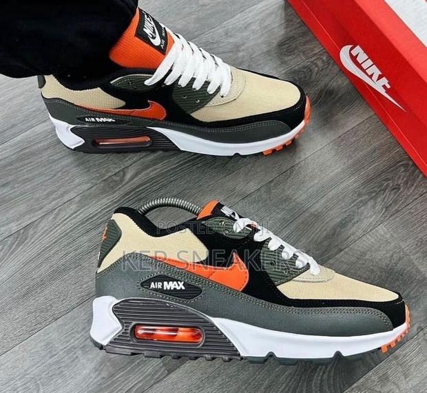 Nike Airmax 90 “Dark Army · Photo 2