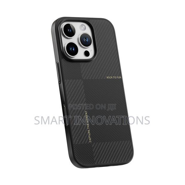 iPhone 16 Promax Aramid Fiber Ultra Thin Case · Photo 3