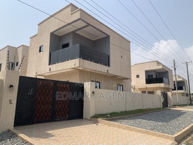 4bdrm House in East Legon Ogbojo, Accra Metropolitan for sale · Photo 3