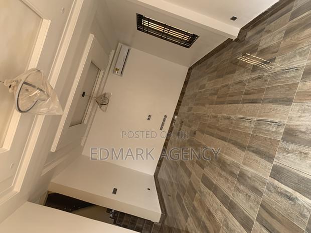 4bdrm House in East Legon Ogbojo, Accra Metropolitan for sale · Photo 5