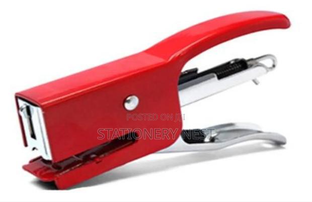 Heavy Duty Staplers · Photo 2