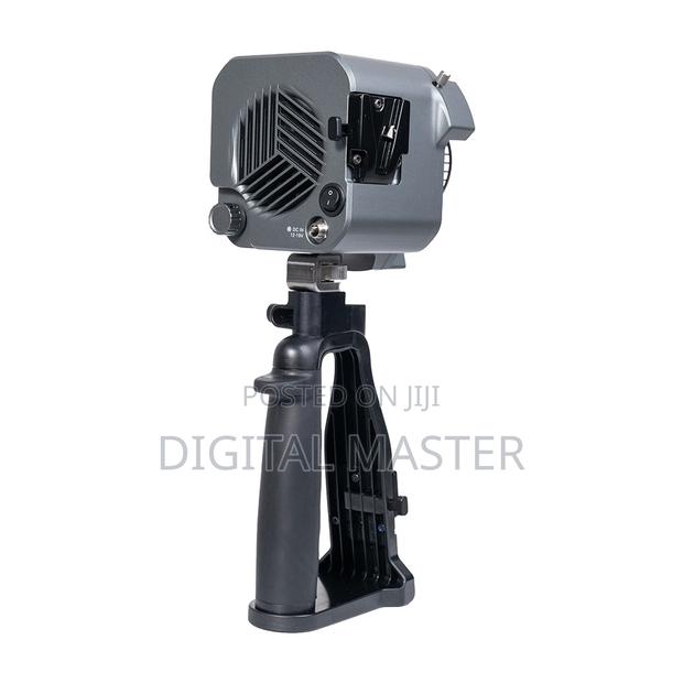 Amaran Cob 60 Series Led Monolight Handheld Bracket · Photo 2