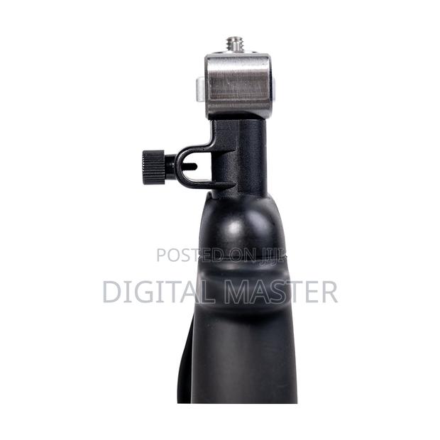 Amaran Cob 60 Series Led Monolight Handheld Bracket · Photo 7