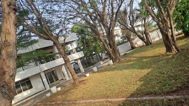 4bdrm House in Dzorwulu for rent · Photo 1