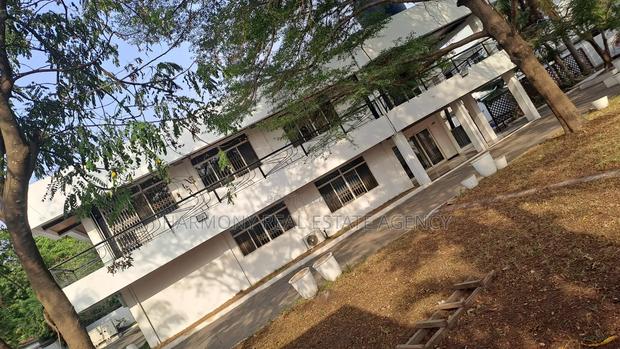 4bdrm House in Dzorwulu for rent · Photo 2