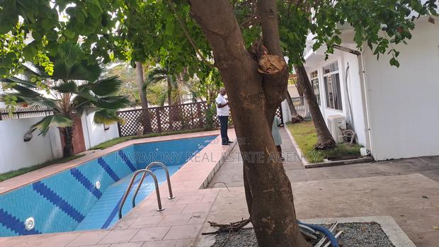 4bdrm House in Dzorwulu for rent · Photo 4