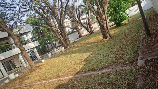 4bdrm House in Dzorwulu for rent · Photo 7