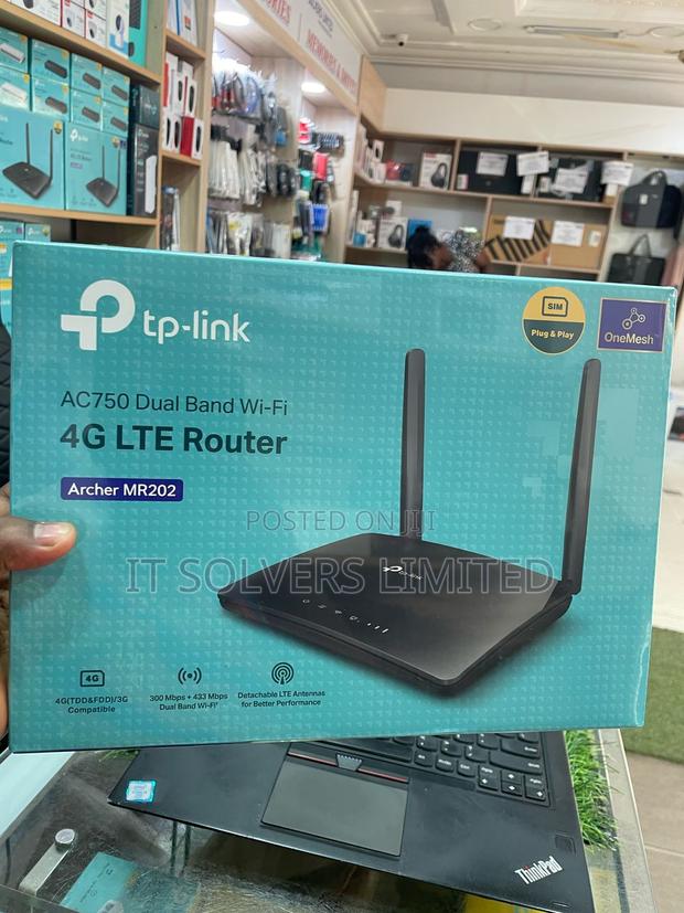 TP Link Archer MR202 4G Router · Photo 1