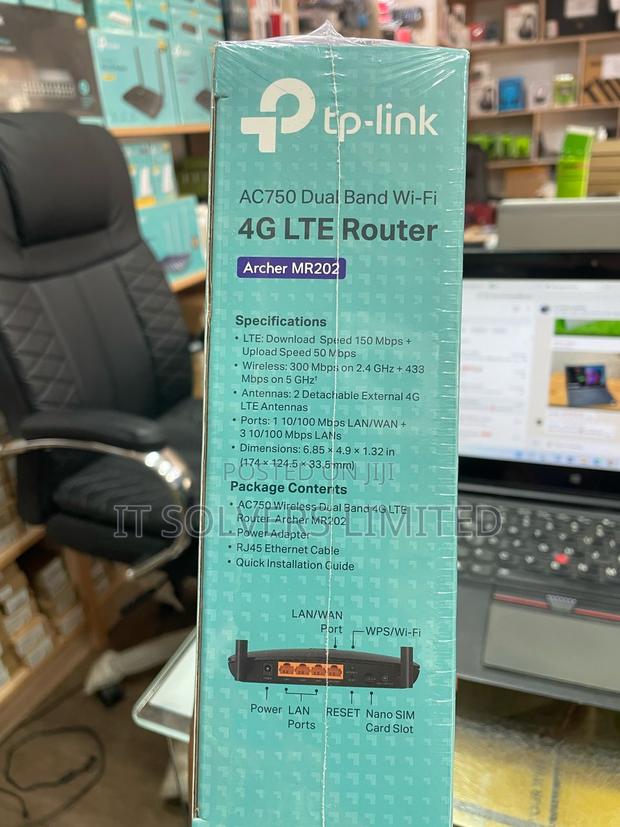 TP Link Archer MR202 4G Router · Photo 2