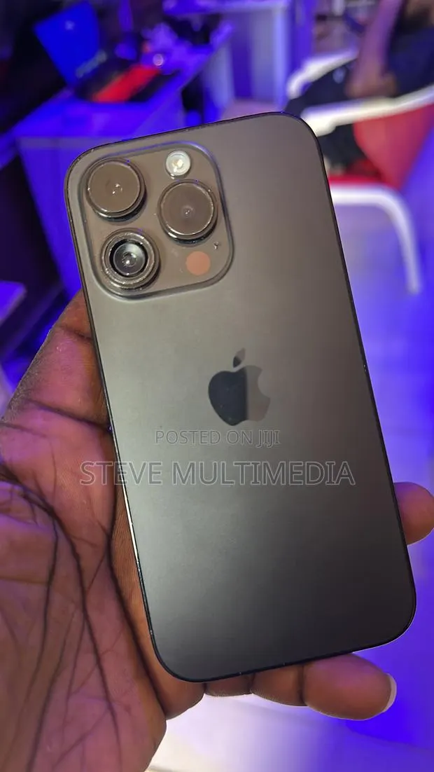 Apple iPhone 14 Pro 128 GB Gray · Photo 1