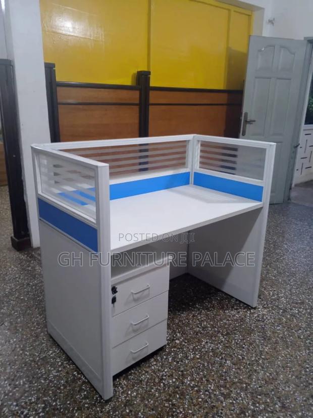 Single Workstation · Photo 1