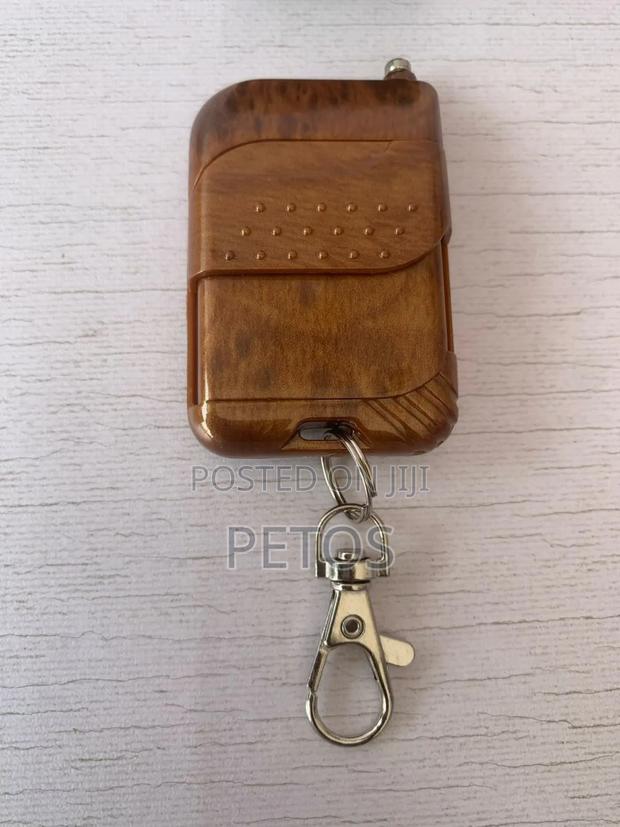 Access Control Remote · Photo 2