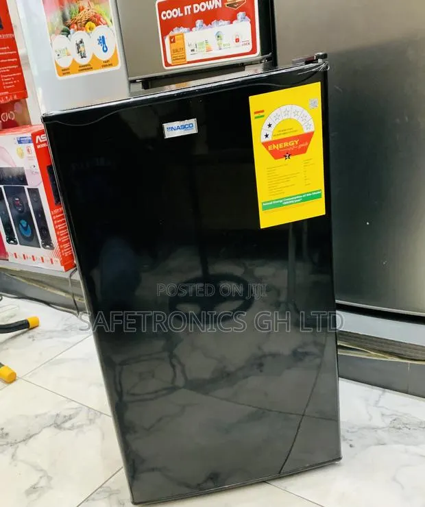 Available Nasf1-110fl 92-Litre Table-Top Refrigerator Nasco · Photo 1