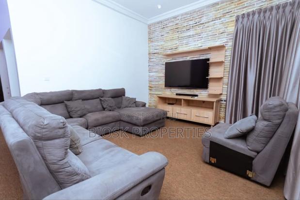Furnished 3bdrm Duplex in Biosk Properties, Adenta for rent · Photo 8