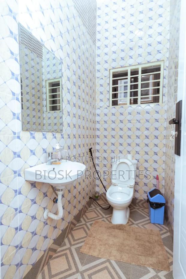 Furnished 3bdrm Duplex in Biosk Properties, Adenta for rent · Photo 7